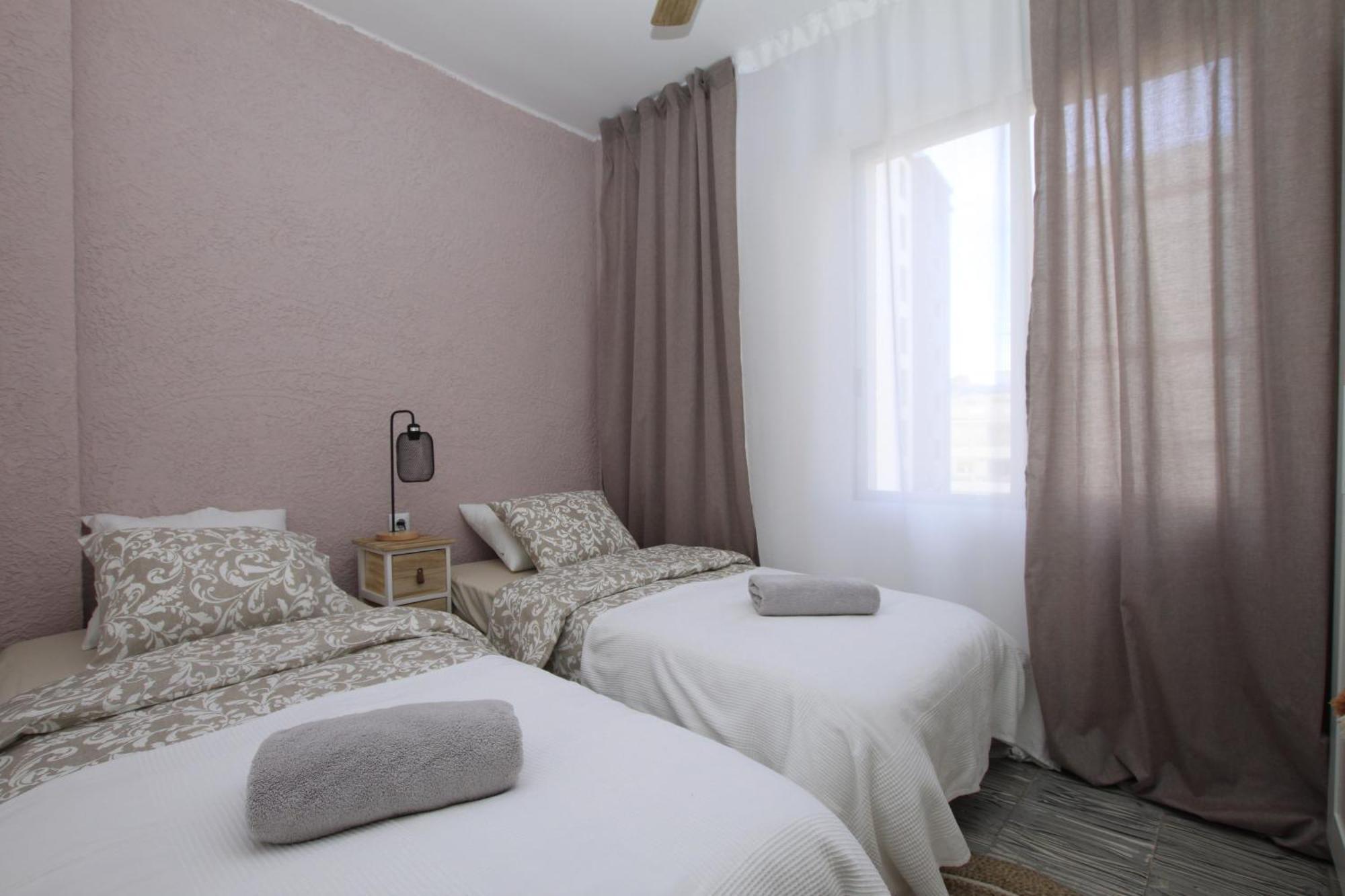 גאנדיה Apartamento Arena Blanca 200 M De La Playa מראה חיצוני תמונה